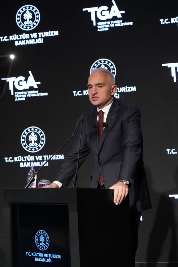 Turizm'de 2025 Yılında Rekor Gelir! 64 Milyonu Aşkın Ziyaretçi Geldi